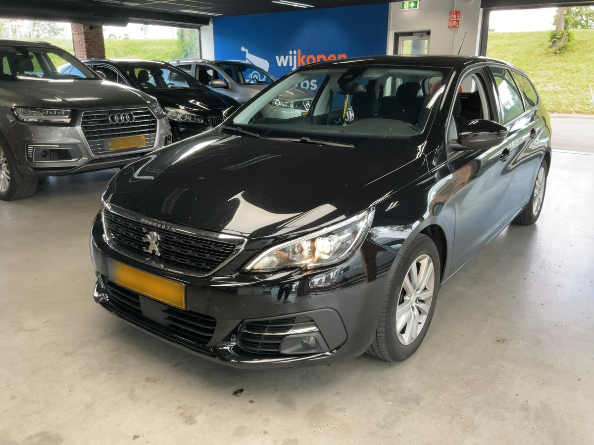 Peugeot 308 2021
