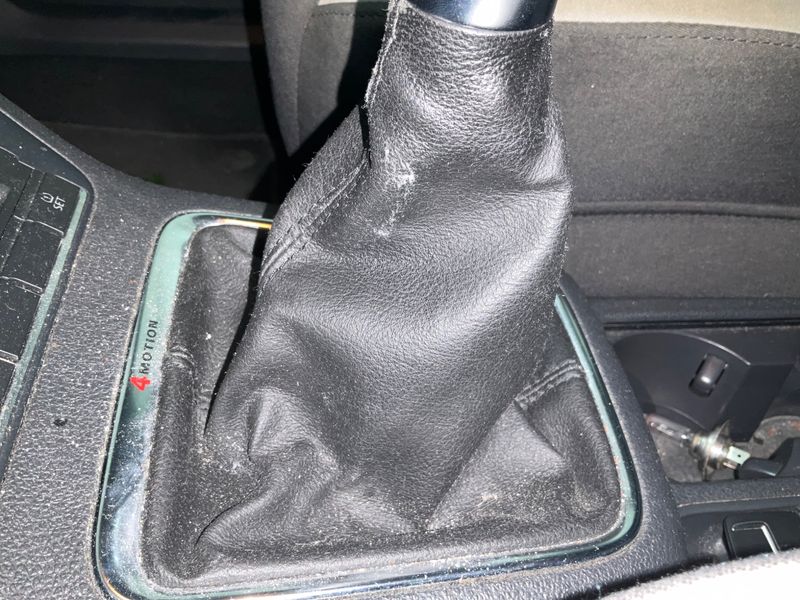 Volkswagen Tiguan 2.0 TDI Sport & Style 4Motion 2008 – снимка 25