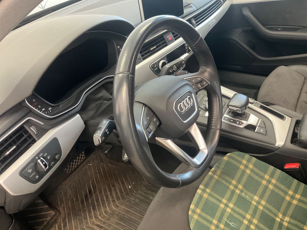 Audi A4 2017 — photo 41