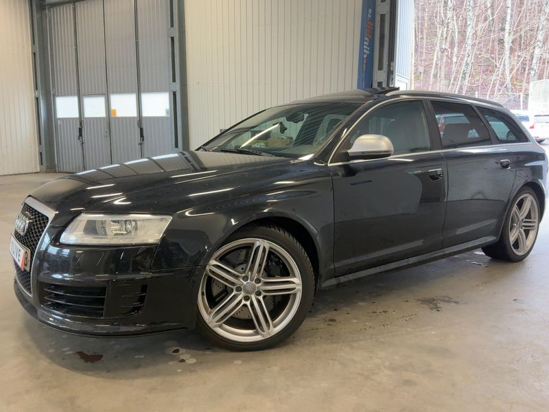 RS 6 5.0 V10 FSI quattro
