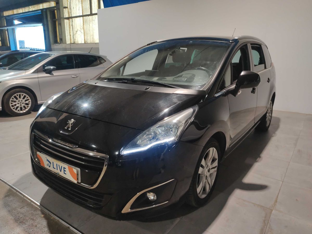 Peugeot 5008 2.0 Blue-HDi Allure
