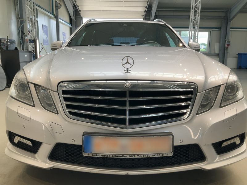 Mercedes-Benz E-Klasse E 250 CDI T BlueEfficiency Avantgarde — zdjęcie 9