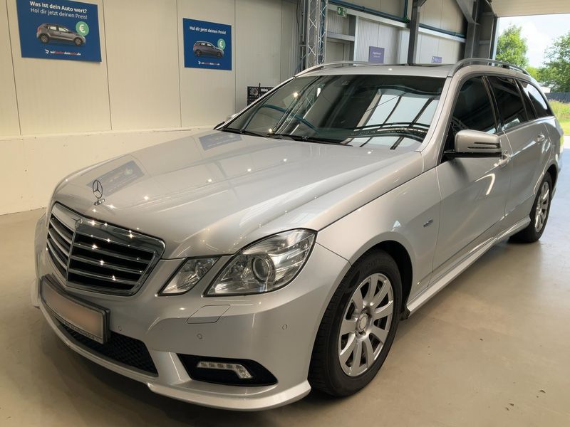 Mercedes-Benz E-Klasse E 250 CDI T BlueEfficiency Avantgarde