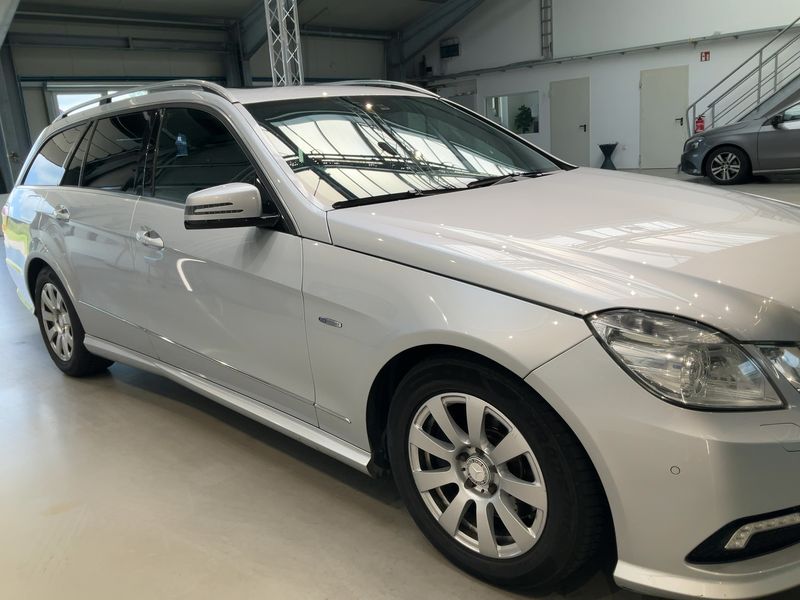 Mercedes-Benz E-Klasse E 250 CDI T BlueEfficiency Avantgarde — zdjęcie 8