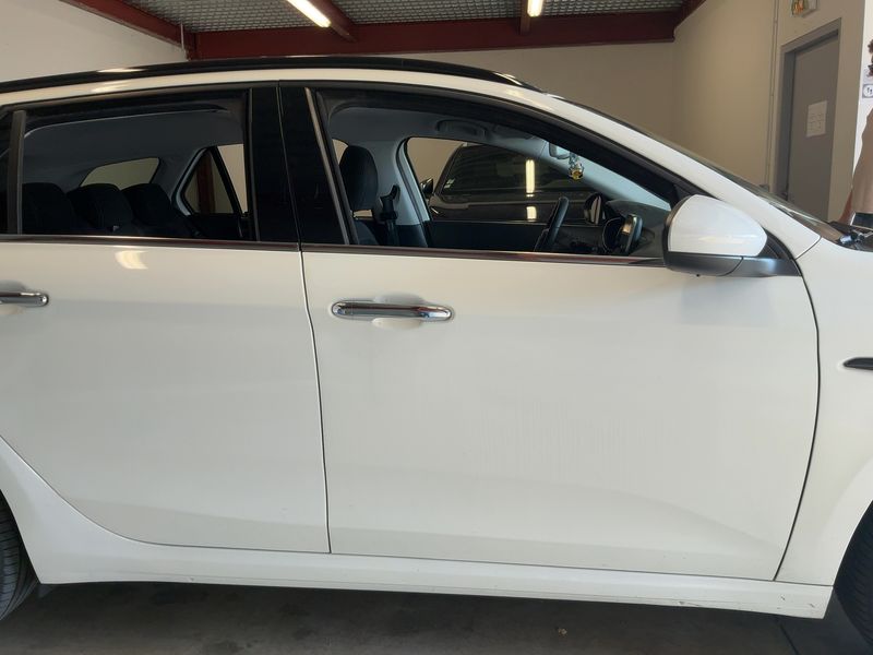 Fiat Tipo 1.6 JTDM Lounge — zdjęcie 7