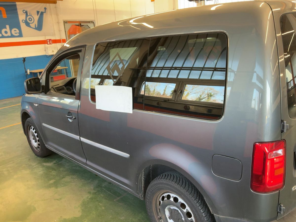 Volkswagen Caddy 2017 — photo 7