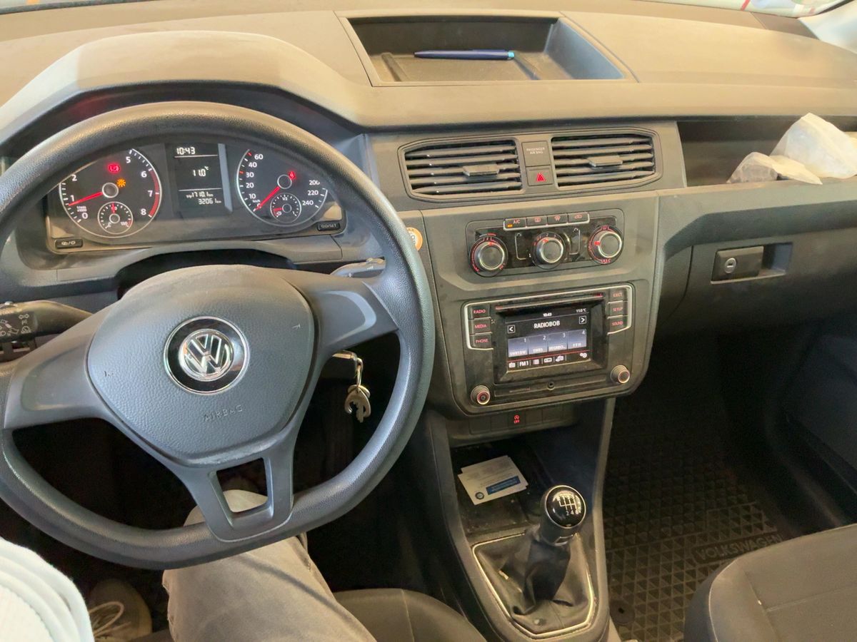 Volkswagen Caddy 2017 — photo 18