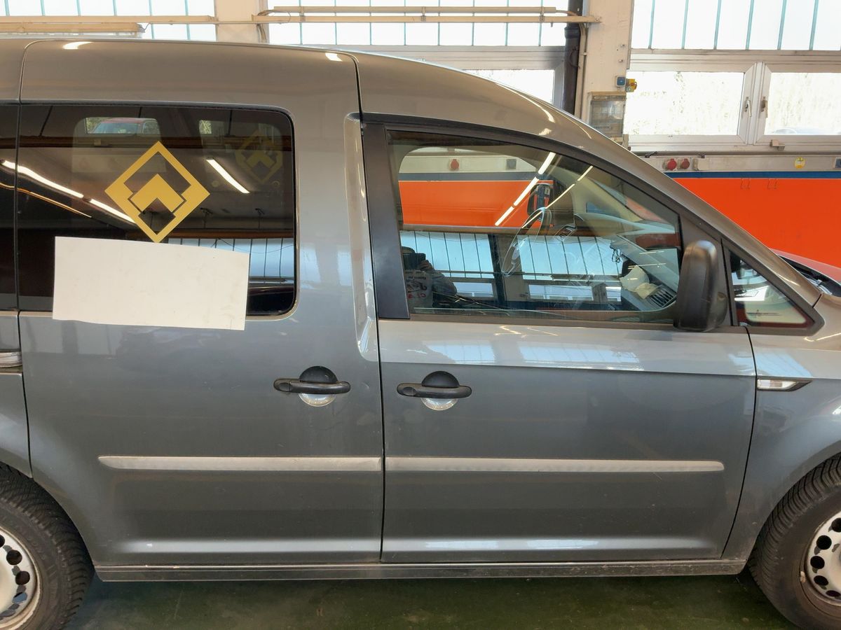 Volkswagen Caddy 2017 — photo 11