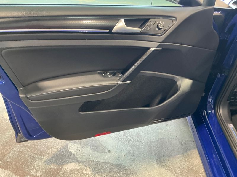 Volkswagen Golf VII 2.0 TSI R 4Motion BlueMotion Tech 2015 – снимка 27