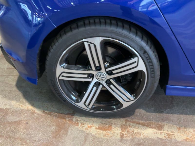 Volkswagen Golf VII 2.0 TSI R 4Motion BlueMotion Tech 2015 – снимка 9