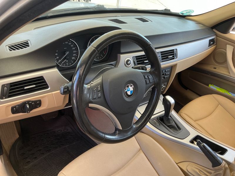 BMW 3er 318i 2008 – снимка 22