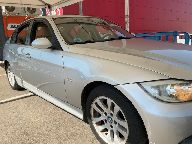 BMW 3er 318i 2008 – снимка 12