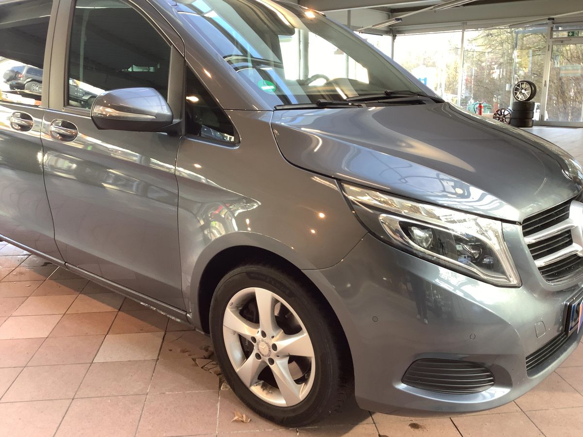 Mercedes-Benz V-Klasse 2016 — photo 13