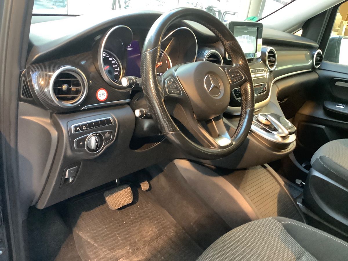 Mercedes-Benz V-Klasse 2016 — photo 29