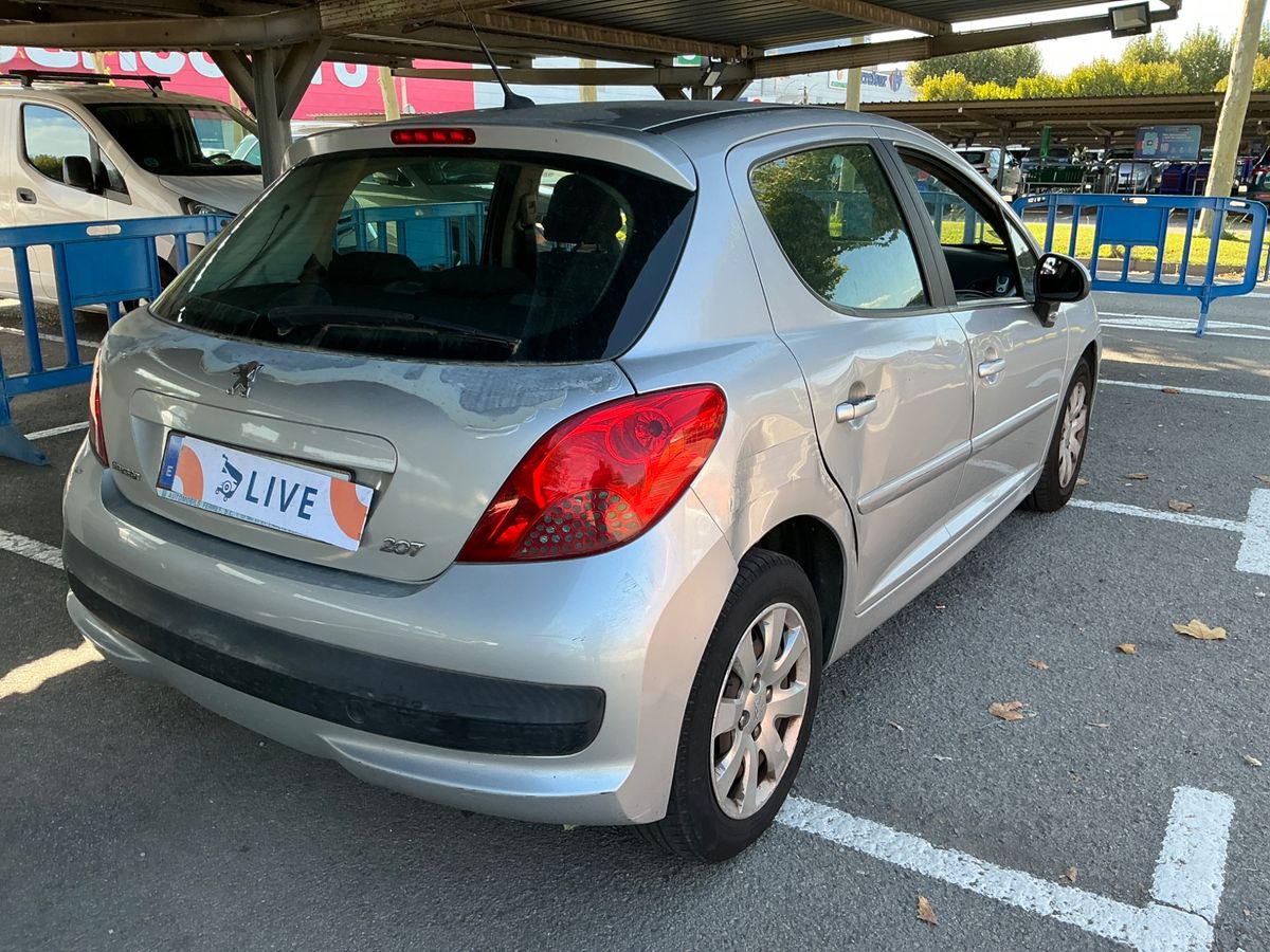 Peugeot 207 1.6 HDi Confort