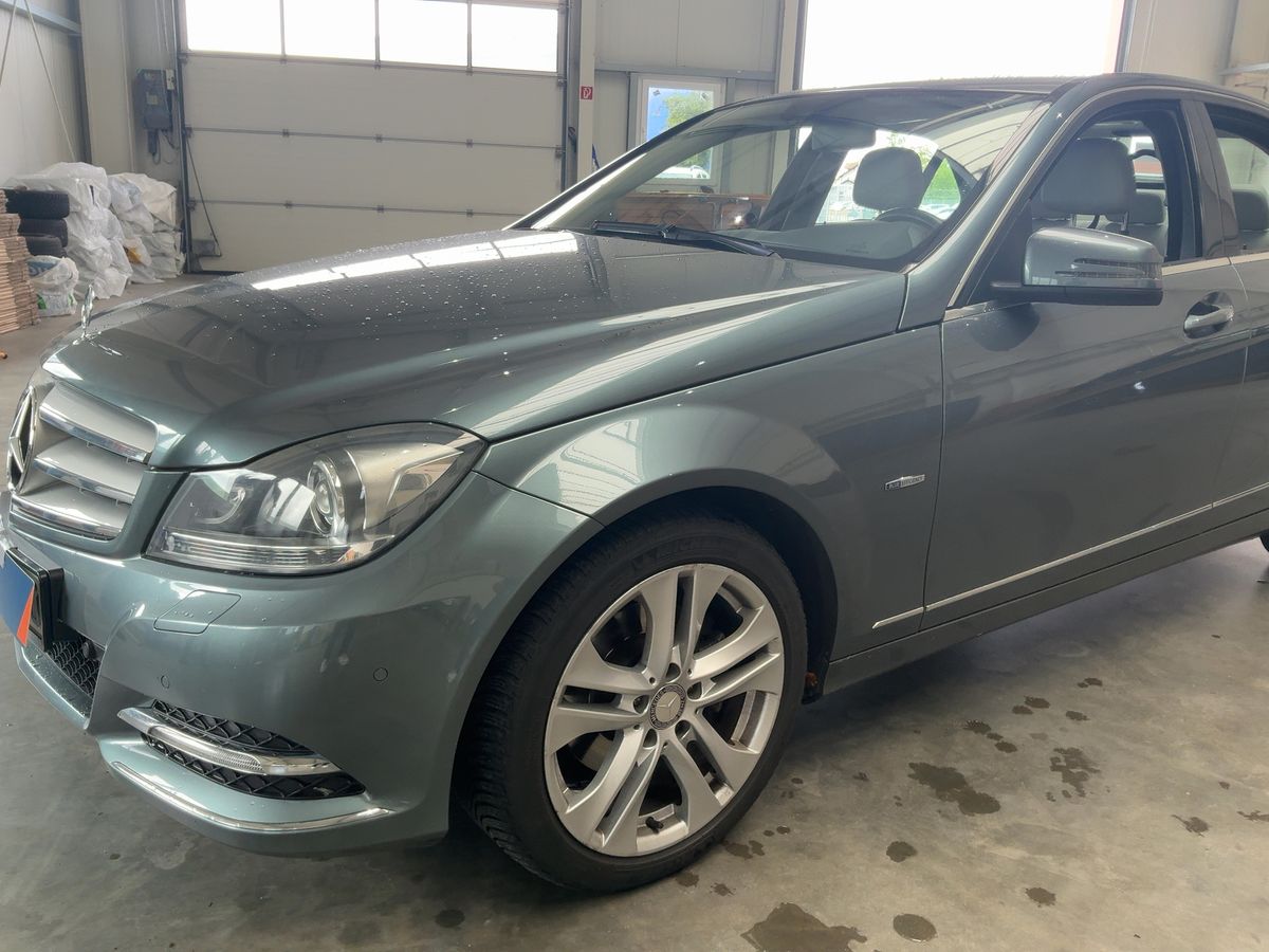 Mercedes-Benz C-Klasse C 220 CDI BlueEfficiency Avantgarde