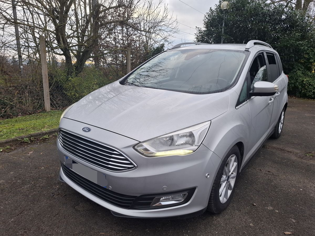 Ford Grand d'occasion