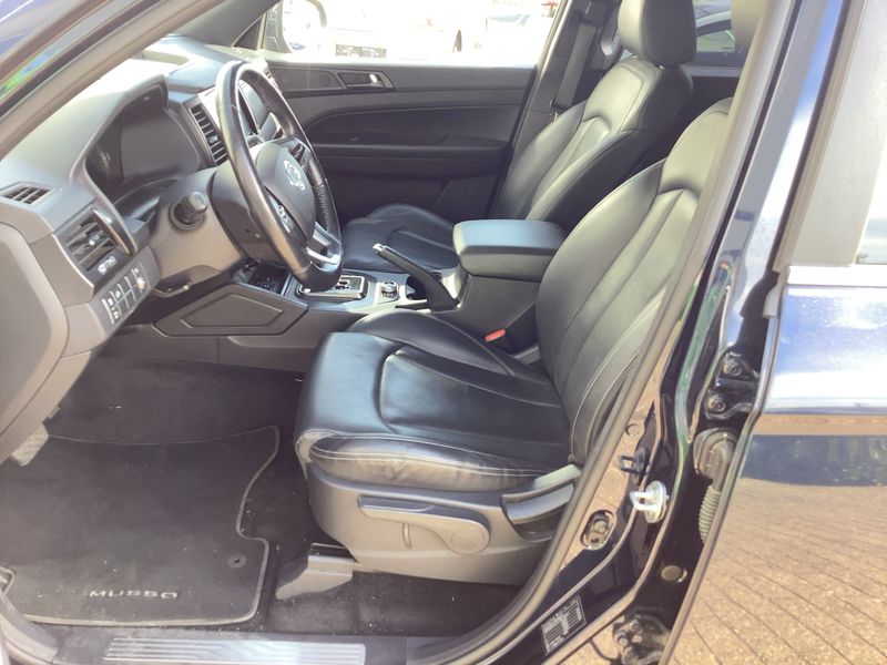 Ssangyong Musso 2.2 TD Sapphire 4WD — zdjęcie 11