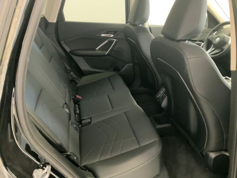 BMW iX1 eDrive 20 xLine — zdjęcie 14