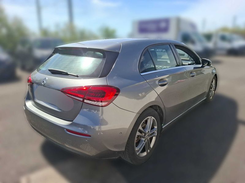 Mercedes-Benz A-Klasse A 180 d — zdjęcie 5