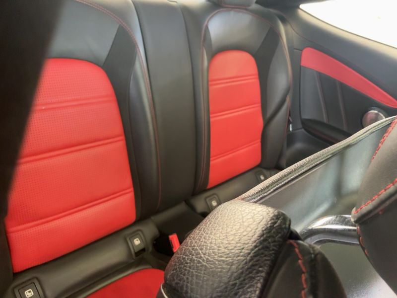 Mercedes-Benz C-Klasse C 63 AMG S — zdjęcie 14