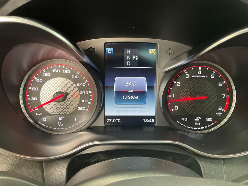 Mercedes-Benz C-Klasse C 63 AMG S — zdjęcie 13