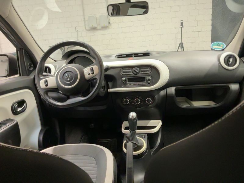 Renault Twingo 1.0 SCe Experience — zdjęcie 12