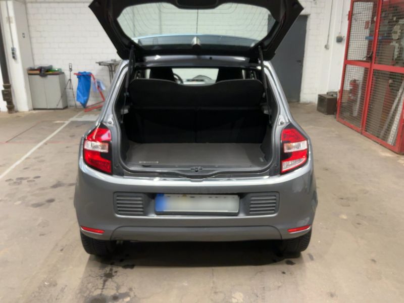 Renault Twingo 1.0 SCe Experience — zdjęcie 10
