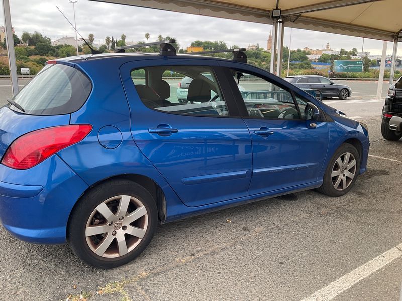 Peugeot 308 1.6 HDi Sport 2009 – снимка 2