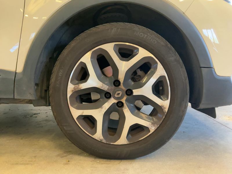 Renault Captur 1.5 dCi Energy Intens 2017 – снимка 11