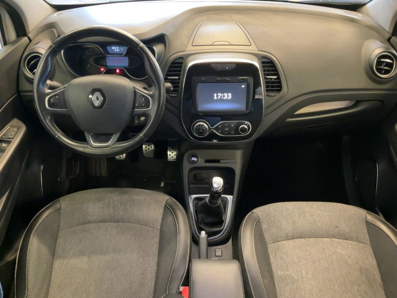 Renault Captur 1.5 dCi Energy Intens 2017 – снимка 17