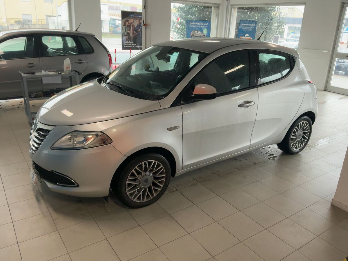 Lancia Ypsilon d'occasion