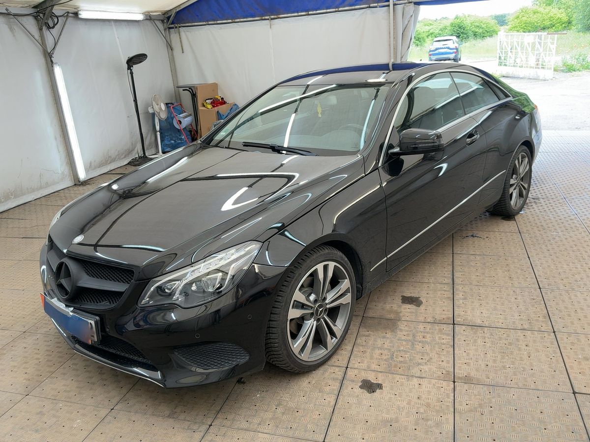 Mercedes-Benz E-Klasse 2015 — photo 1