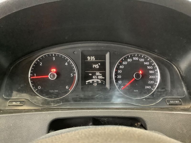 Volkswagen T5 Transporter 2.0 TDI Kasten lang 2012 – снимка 19