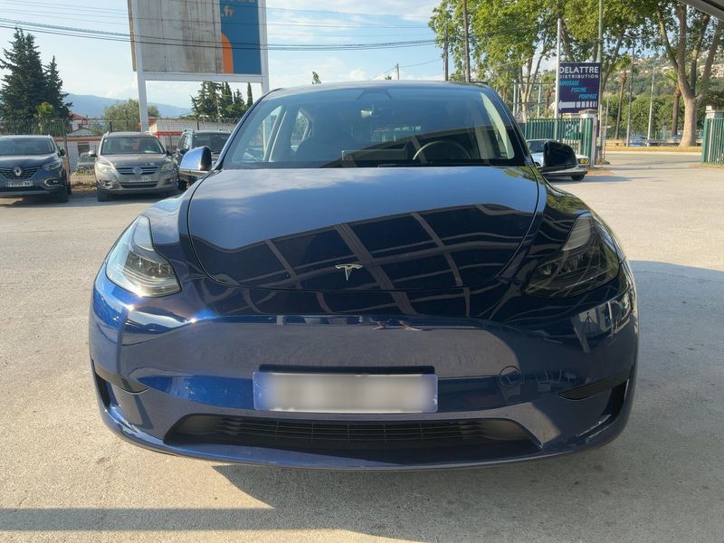Tesla Model Y Standard Range — zdjęcie 9