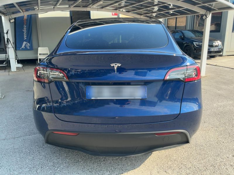 Tesla Model Y Standard Range — zdjęcie 5