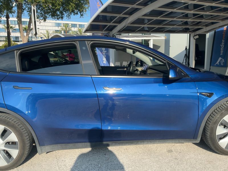 Tesla Model Y Standard Range — zdjęcie 7