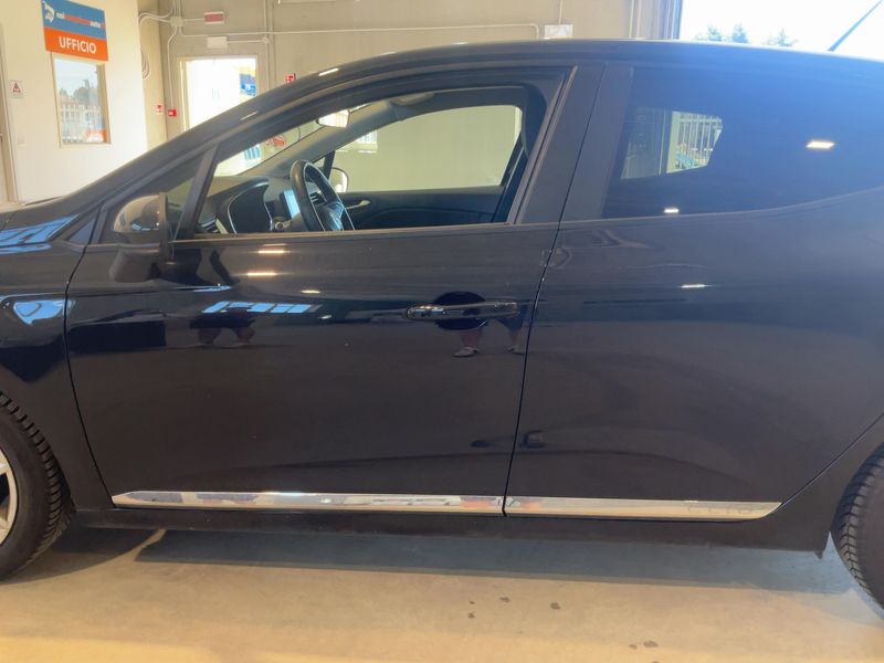 Renault Clio 1.0 TCe LPG Zen — zdjęcie 4