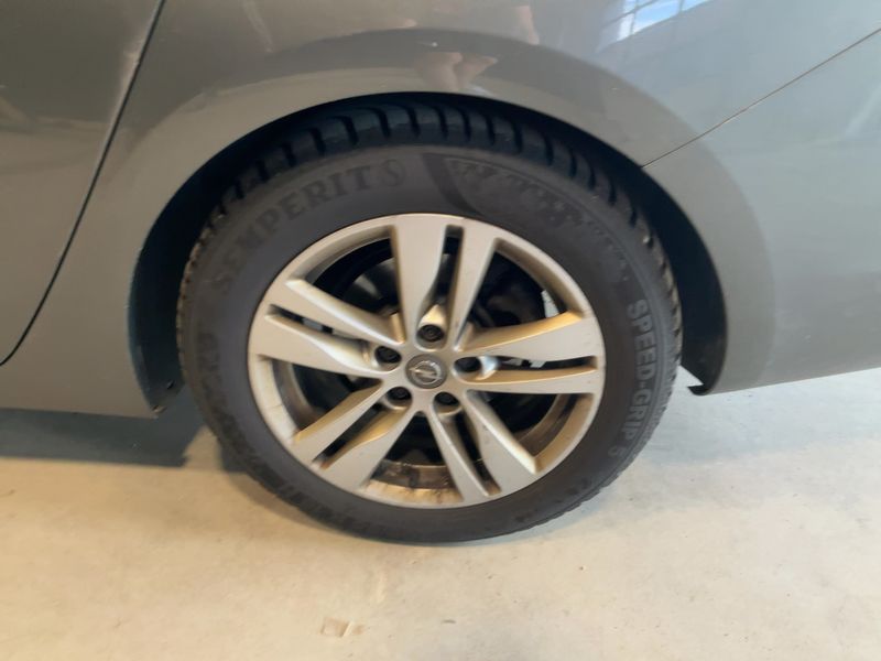 Opel Astra 1.6 CDTI DPF Österreich Edition Start/Stop 2018 – снимка 5