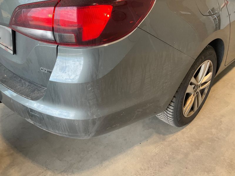 Opel Astra 1.6 CDTI DPF Österreich Edition Start/Stop 2018 – снимка 36
