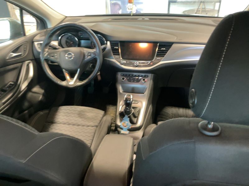 Opel Astra 1.6 CDTI DPF Österreich Edition Start/Stop 2018 – снимка 18