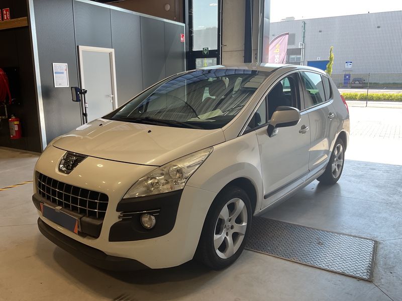 Peugeot 3008 1.6 HDi Active