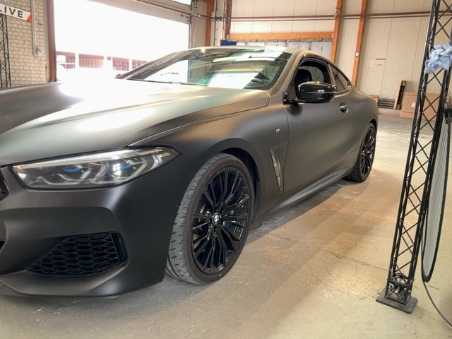 BMW 8er M850i xDrive — zdjęcie 2