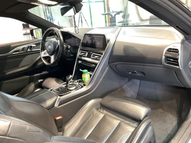BMW 8er M850i xDrive — zdjęcie 12
