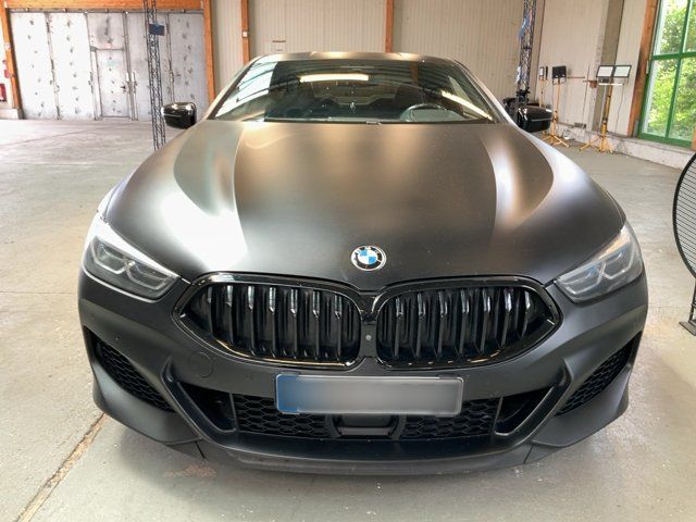 BMW 8er M850i xDrive — zdjęcie 9