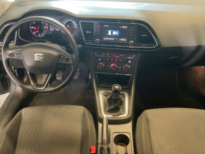Seat Leon 1.6 TDI Style Ecomotive 2014 – снимка 17