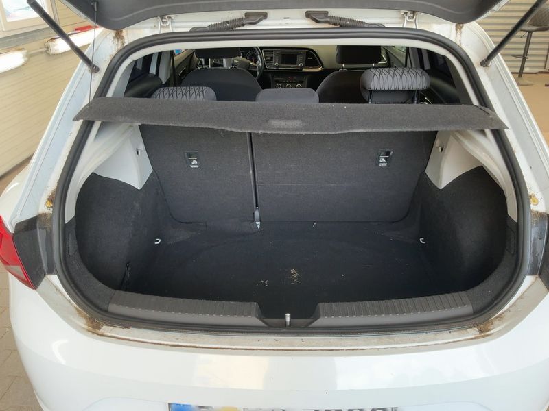 Seat Leon 1.6 TDI Style — zdjęcie 10