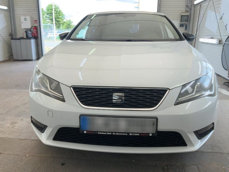 Seat Leon 1.6 TDI Style — zdjęcie 9