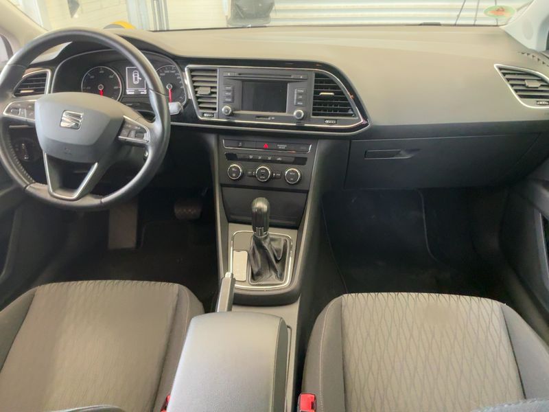 Seat Leon 1.6 TDI Style — zdjęcie 12