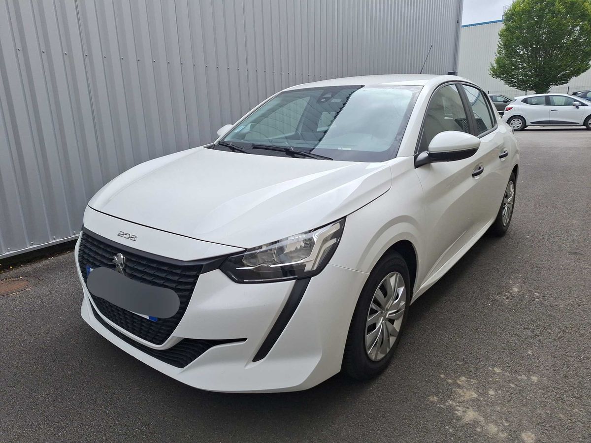 Peugeot 208 2021 — photo 1